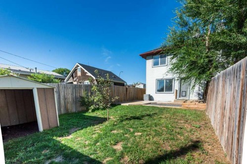 8034 24 Street Se, Calgary, AB 
