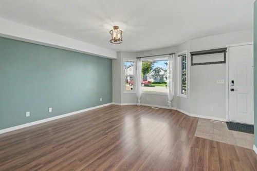 8034 24 Street Se, Calgary, AB 