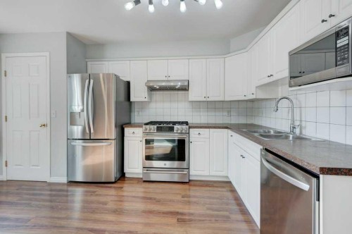 8034 24 Street Se, Calgary, AB 