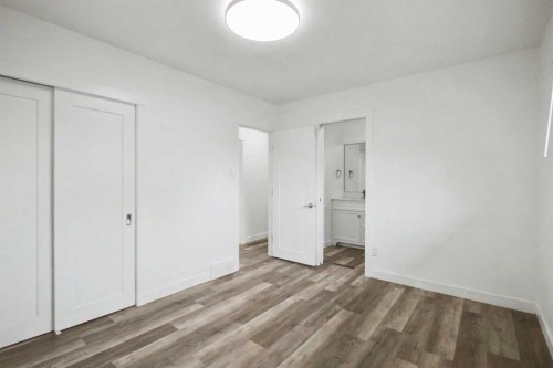 2202 35 Street Se, Calgary, AB 