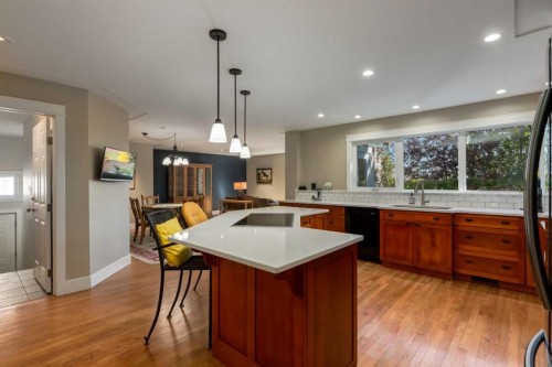 28 Patterson Rise Sw, Calgary, AB 