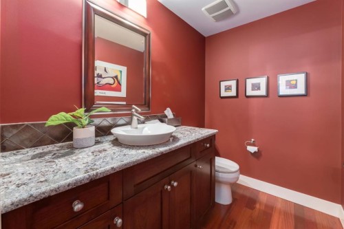 39 Aspen Meadows Heath Sw, Calgary, AB 