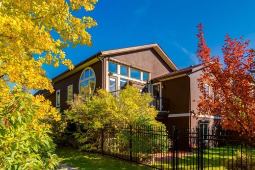 39 Aspen Meadows Heath Sw, Calgary, AB 