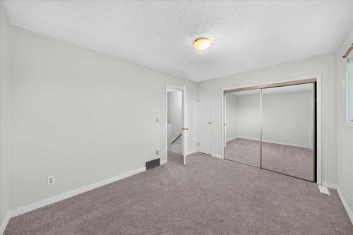 33-64 Whitnel Court Ne, Calgary, AB 