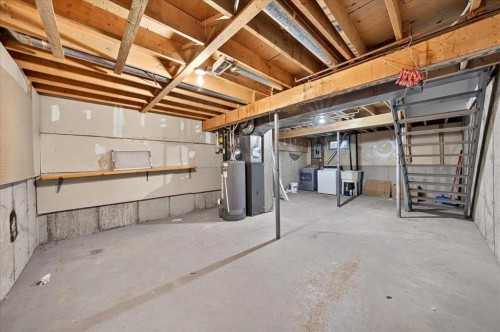 33-64 Whitnel Court Ne, Calgary, AB 