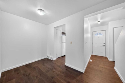 33-64 Whitnel Court Ne, Calgary, AB 