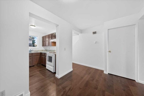 33-64 Whitnel Court Ne, Calgary, AB 