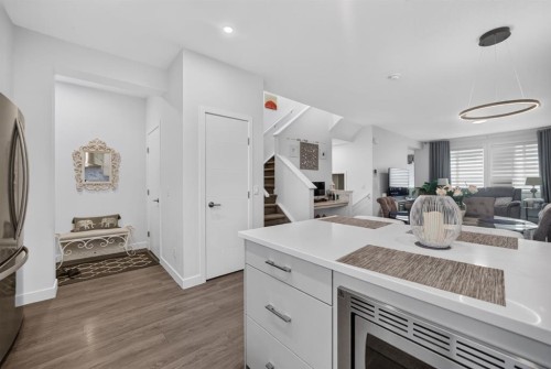 981 Mahogany Boulevard Se, Calgary, AB 