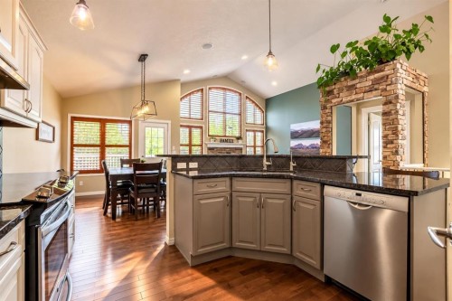 212 Westland Street, Okotoks, AB 