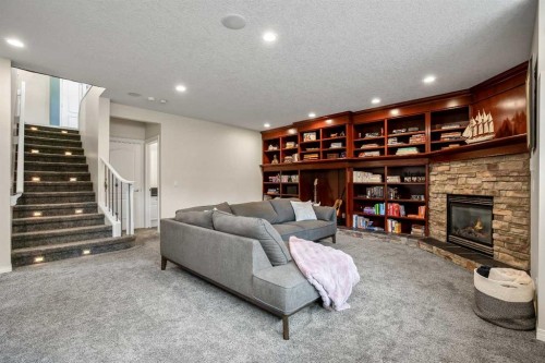 212 Westland Street, Okotoks, AB 