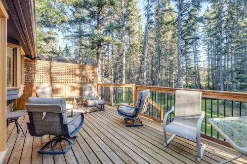58 Wolf Drive, Rural Rocky View County, AB 