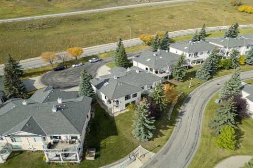10 Eagleview Heights, Cochrane, AB 