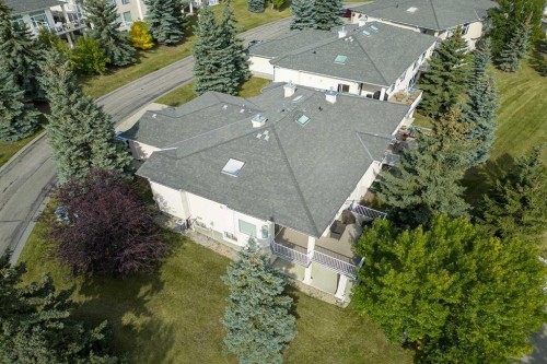 10 Eagleview Heights, Cochrane, AB 