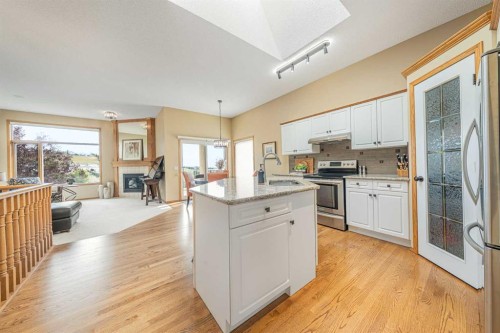 10 Eagleview Heights, Cochrane, AB 