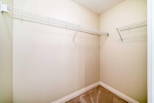 60 Hong Kong Road Sw, Calgary, AB 