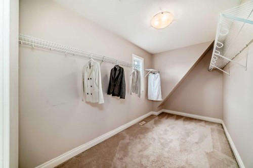 60 Hong Kong Road Sw, Calgary, AB 