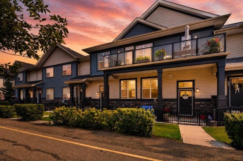 235 Mckenzie Towne Link Se, Calgary, AB 