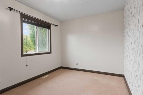 161 Prestwick Close Se, Calgary, AB 