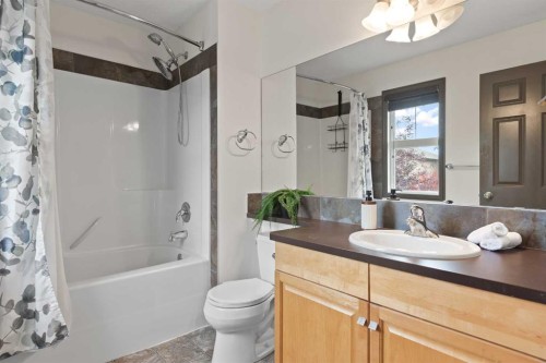 161 Prestwick Close Se, Calgary, AB 