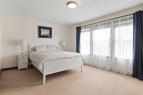 161 Prestwick Close Se, Calgary, AB 