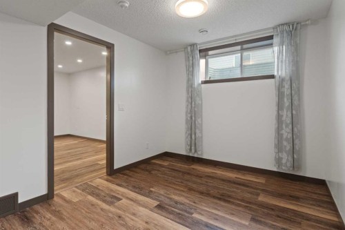161 Prestwick Close Se, Calgary, AB 