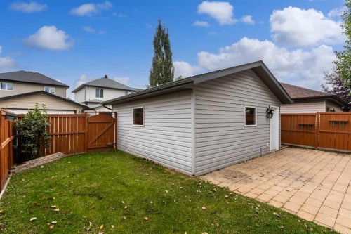 161 Prestwick Close Se, Calgary, AB 
