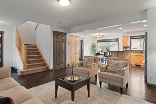 161 Prestwick Close Se, Calgary, AB 