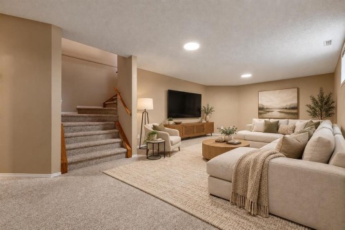 319 Cimarron Bay, Okotoks, AB 