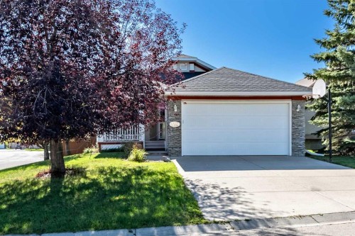 319 Cimarron Bay, Okotoks, AB 