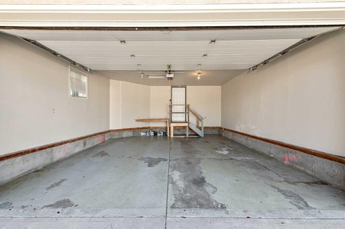 319 Cimarron Bay, Okotoks, AB 