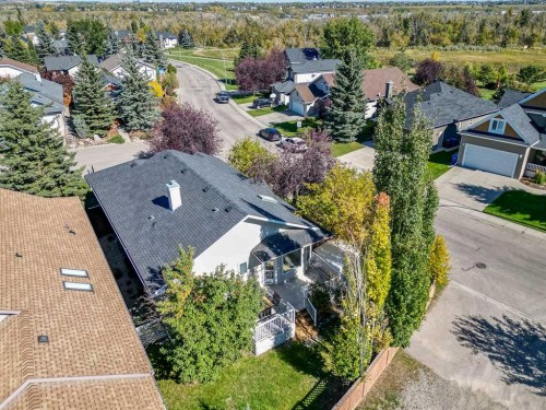 319 Cimarron Bay, Okotoks, AB 