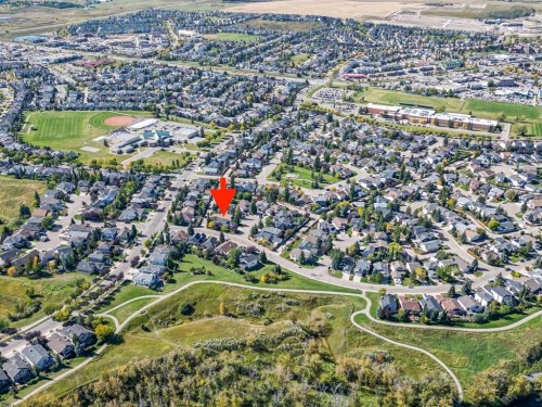 319 Cimarron Bay, Okotoks, AB 