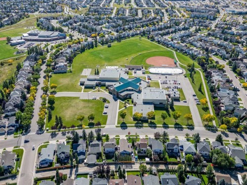319 Cimarron Bay, Okotoks, AB 