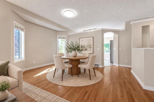 319 Cimarron Bay, Okotoks, AB 