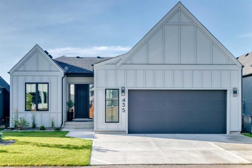 435 Grayling Lane, Rural Rocky View County, AB 