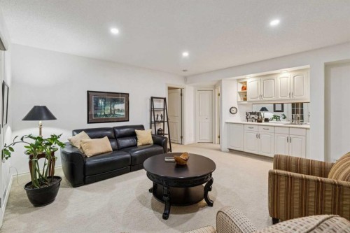 286 Palisbriar Park Sw, Calgary, AB 