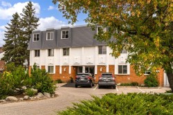 301-312 Cedar Crescent SW Calgary, AB T3C 2Y8