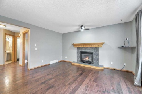 4 Aspen Landing, Strathmore, AB 