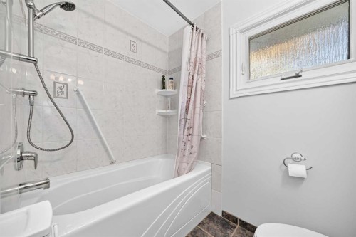 6003 Thornbank Drive Nw, Calgary, AB 