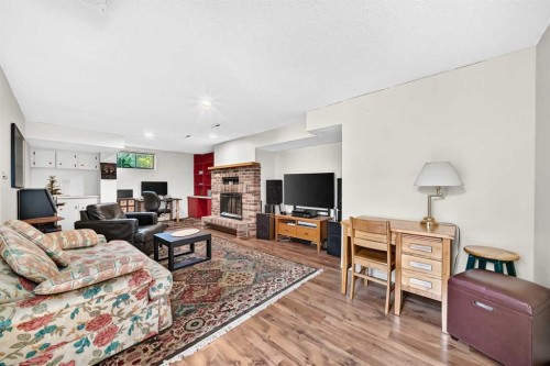 6003 Thornbank Drive Nw, Calgary, AB 