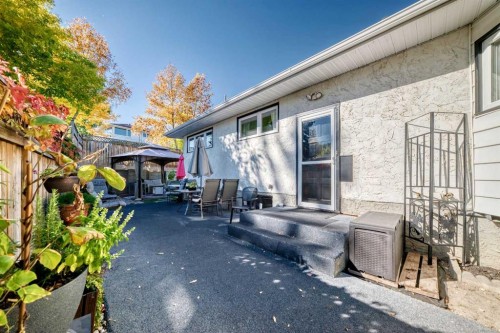 6003 Thornbank Drive Nw, Calgary, AB 