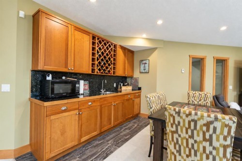 15 Gray Way, Rural Rocky View County, AB 