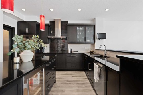 115 Evansdale Common Nw, Calgary, AB 