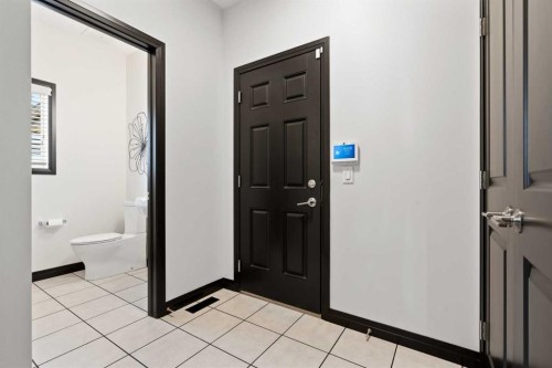 115 Evansdale Common Nw, Calgary, AB 