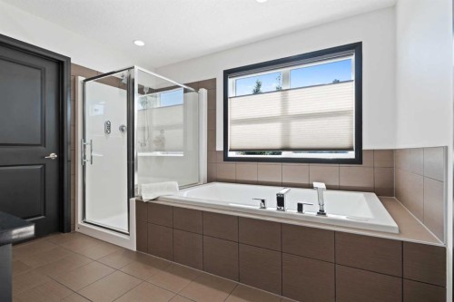 115 Evansdale Common Nw, Calgary, AB 