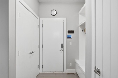 63 Masters Point Se, Calgary, AB 