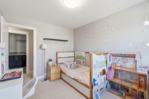 63 Masters Point Se, Calgary, AB 
