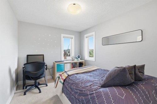 63 Masters Point Se, Calgary, AB 