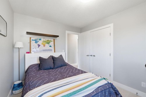 63 Masters Point Se, Calgary, AB 