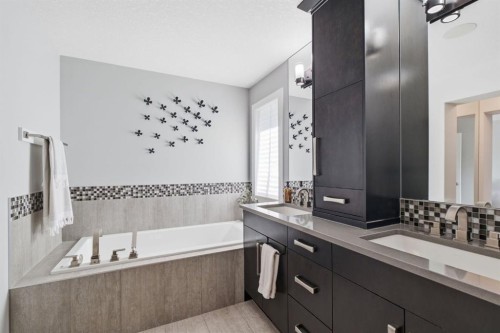 63 Masters Point Se, Calgary, AB 